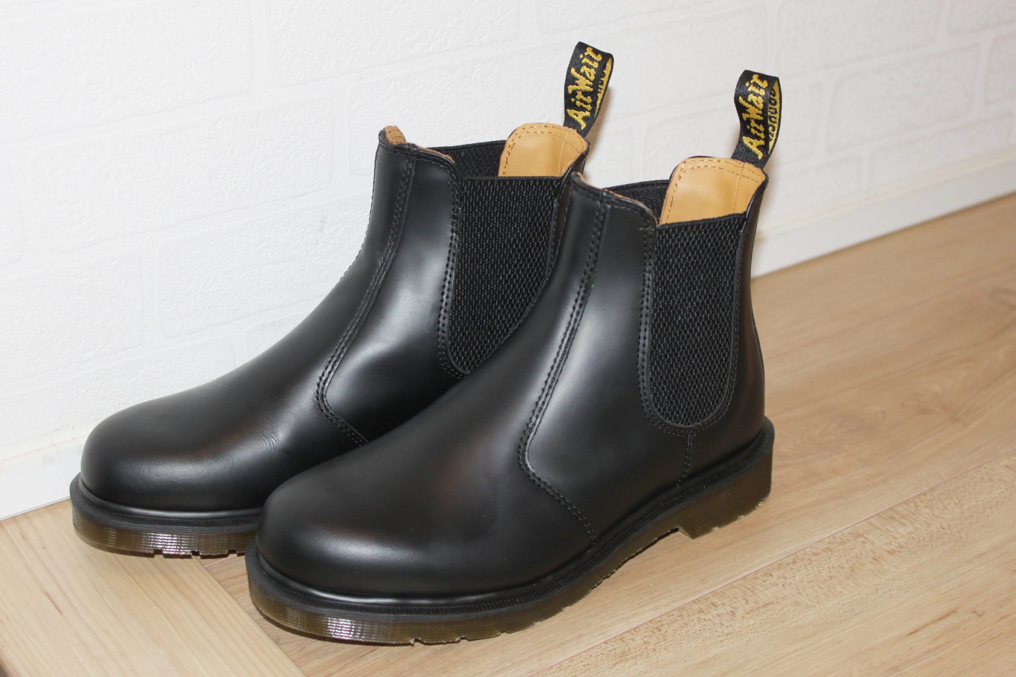 ドクターマーチン サイドゴア チェルシーブーツ Dr.Marten's 靴 ブーツ